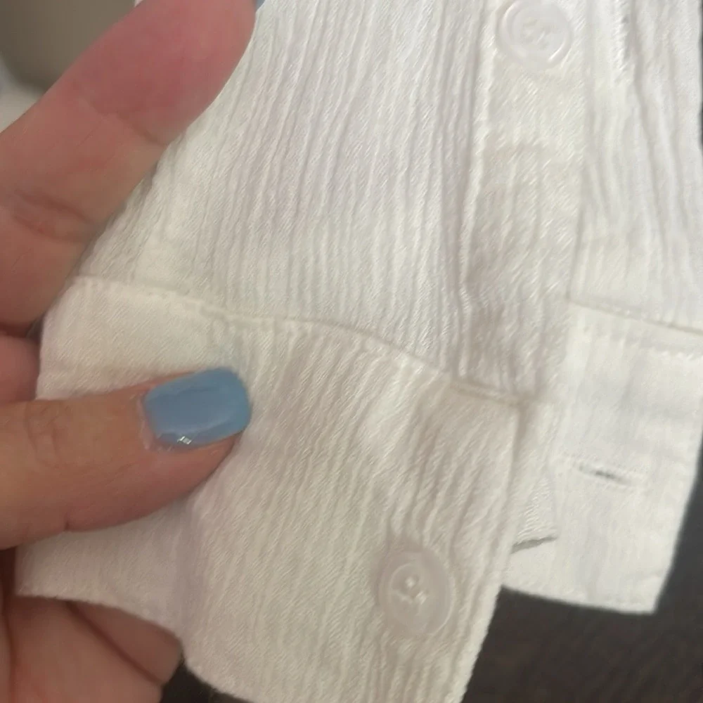 Hi-Lo Ruffle Front Detail Tunic - Picture 5 of 5
